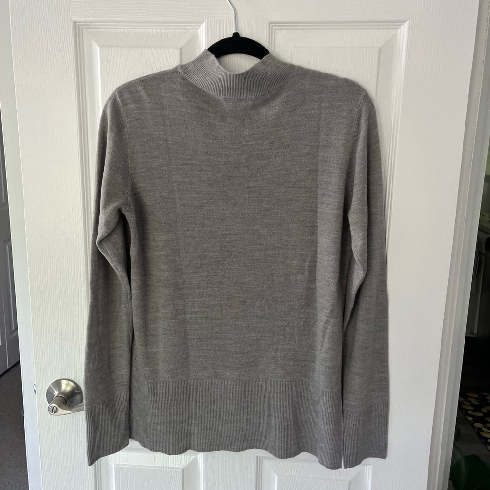 Sweater - Picture 3 of 5